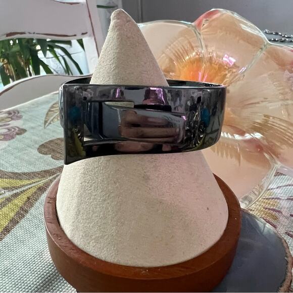 Gunmetal Hinged Bangle Bracelet - Picture 7 of 10